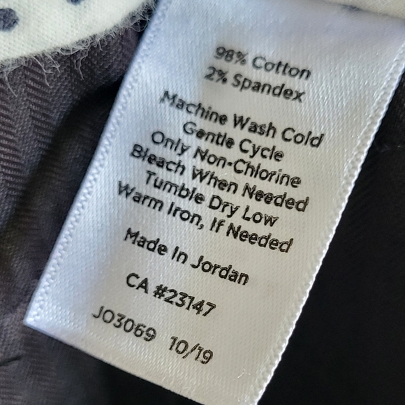 Talbots The Perfect Short Elastic Waist Shorts - Picture 6 of 9